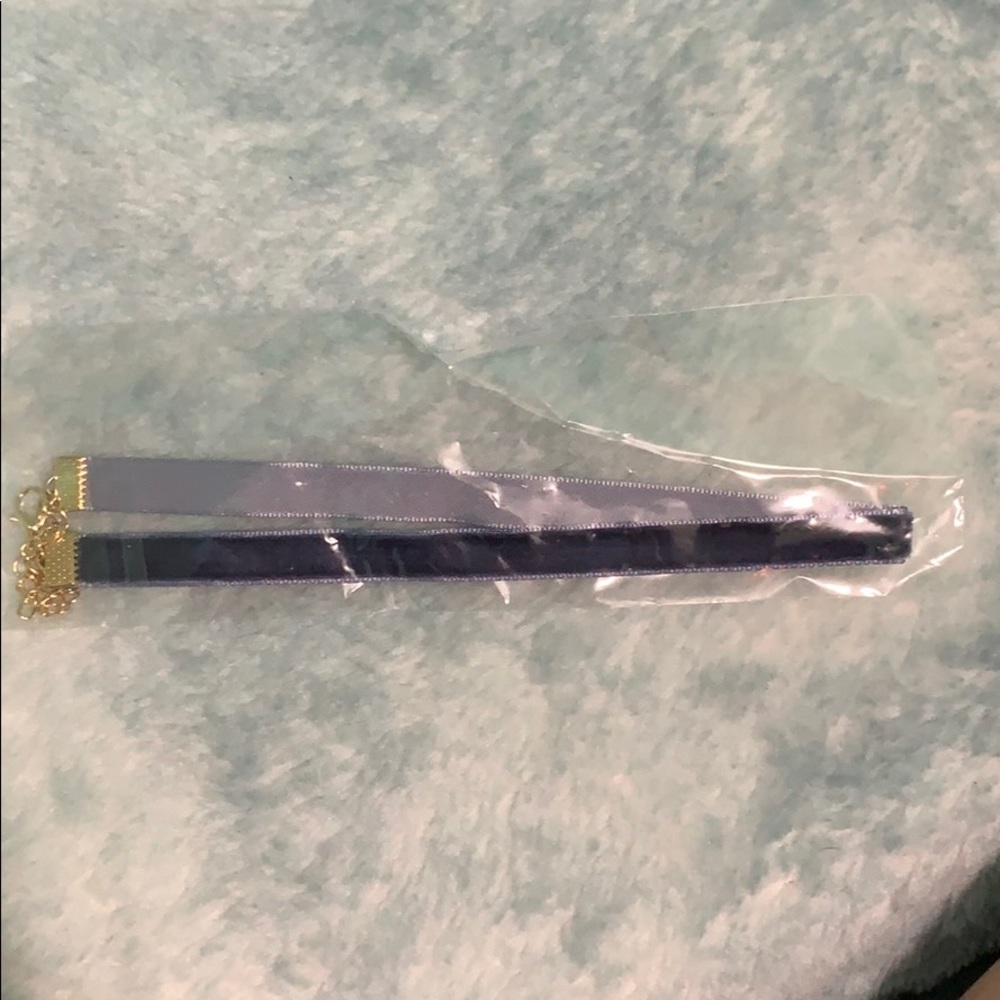 Navy blue velvet choker